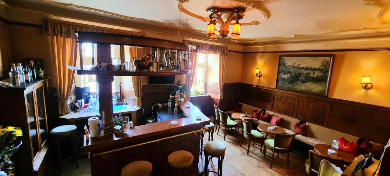 Historisches Hotel Zum Schwan Bad Karlshafen Dış mekan fotoğraf