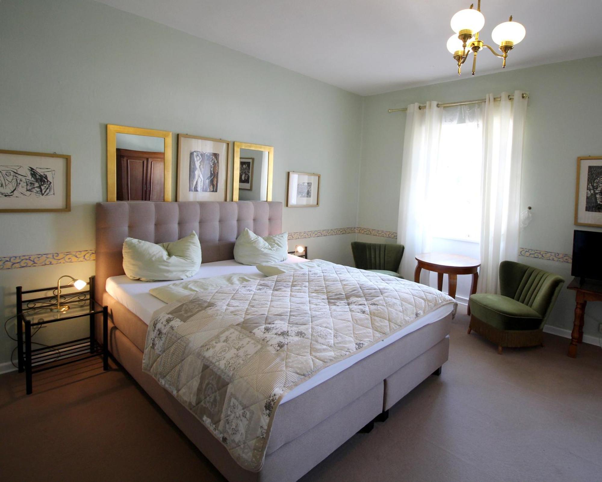 Historisches Hotel Zum Schwan Bad Karlshafen Dış mekan fotoğraf