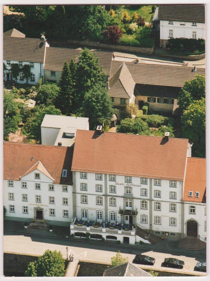 Historisches Hotel Zum Schwan Bad Karlshafen Dış mekan fotoğraf
